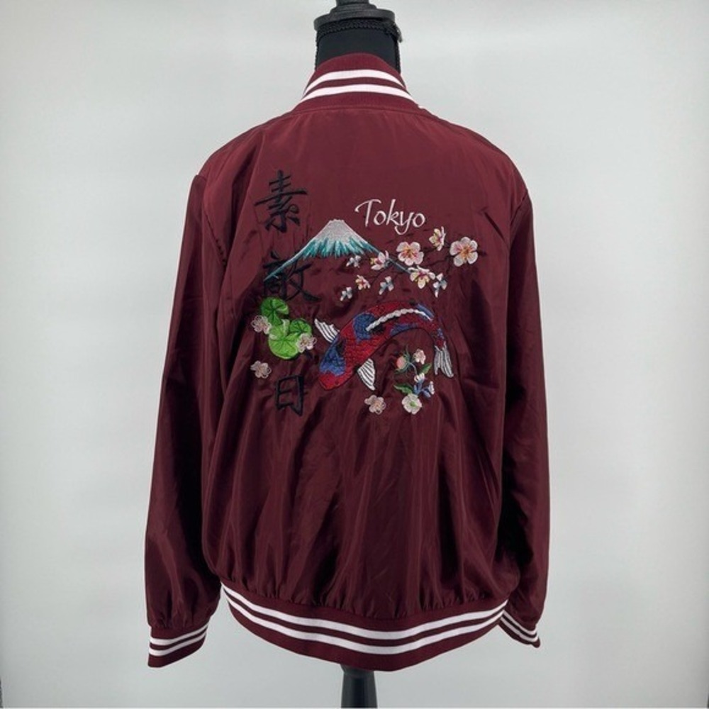 Bench Tokyo Koi Fish Embroidered Bomber Jacket Burgundy Varsity Women Medium